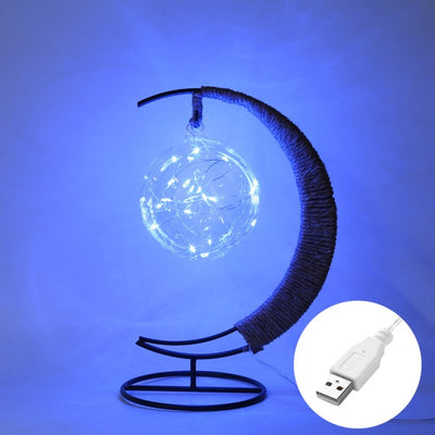 Illuminating Lunar Lamp